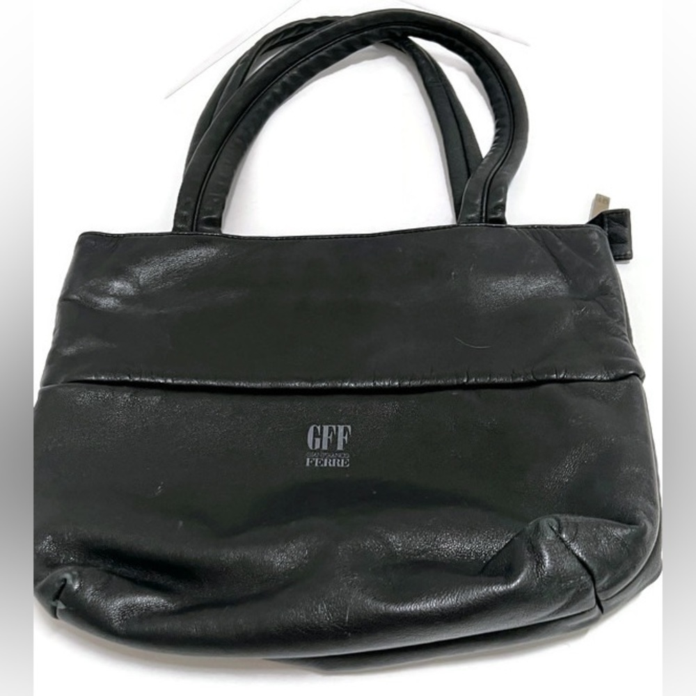Gianfranco Ferre GFF Vintage Beautiful Soft Leather Shoulder Bag